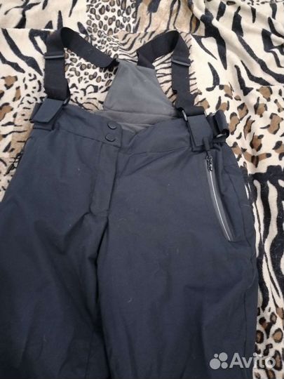 Костюм горнолыжный