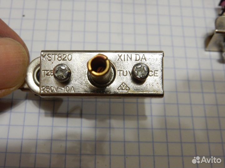 Переключатели/регуляторы мощности конфорки, много