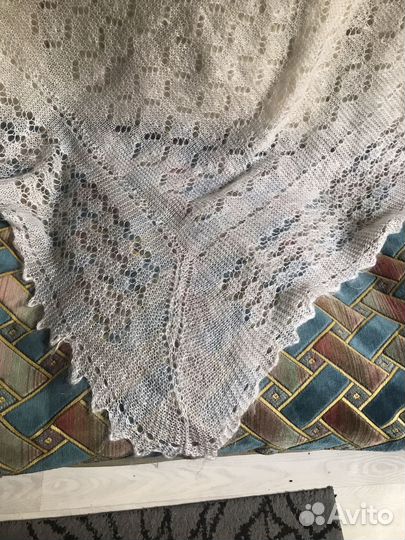 Паутинка из козьего пуха