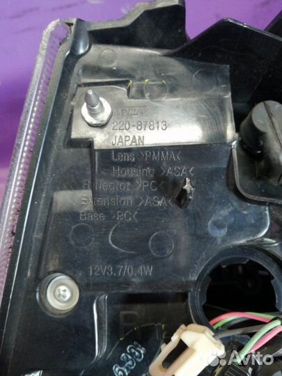 Фонарь задний правый Mitsubishi Outlander Xl