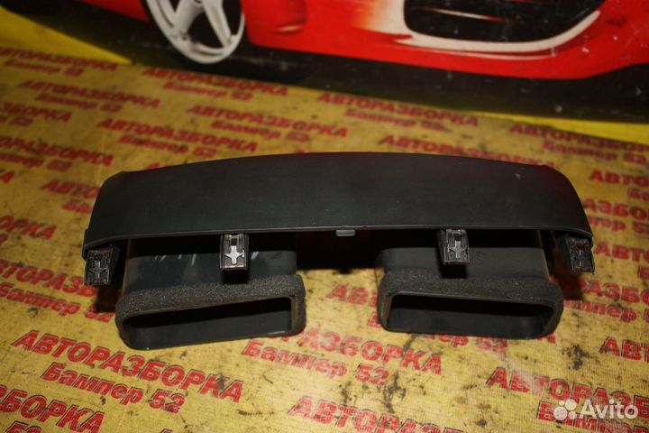 Дефлектор воздушный центральный lifan X60