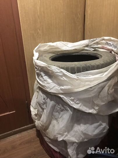 Nokian Tyres Entyre 215/60 R15 21H