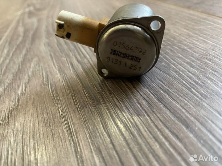 Датчик клапан сервотроника BMW 5-Series 530I E60