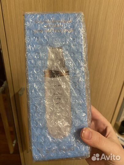 Ультразвуковой аппарат для чистки лица