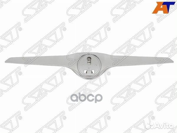 Молдинг капота Skoda Fabia 07-10 / Praktik 06-15