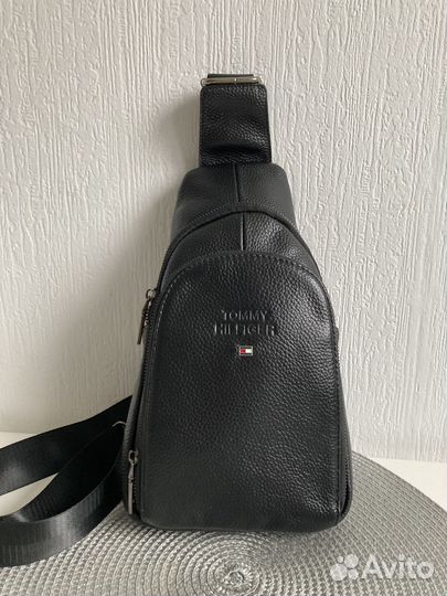 Мужская кожаная сумка Tommy Hilfiger lux sling