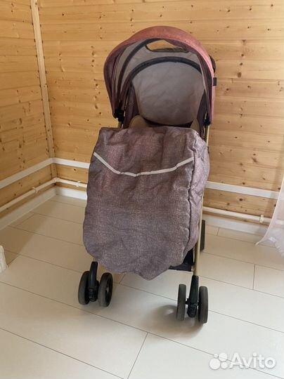 Коляска прогулочная