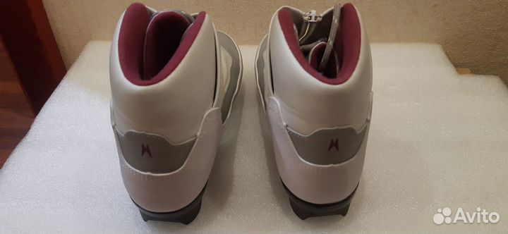 Лыжные ботинки Madshus Amica 90 р37