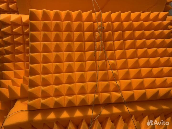 Акустический поролон пирамида 70мм