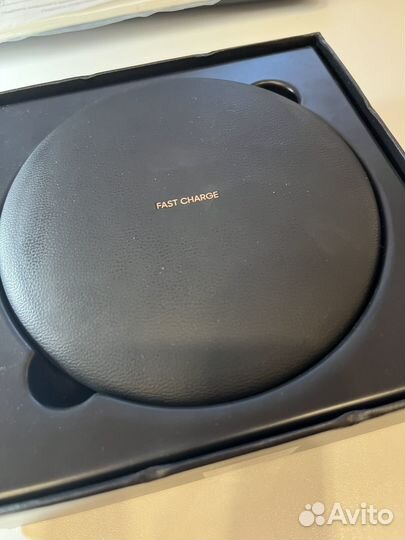 Беспроводное зарядное устройство Samsung