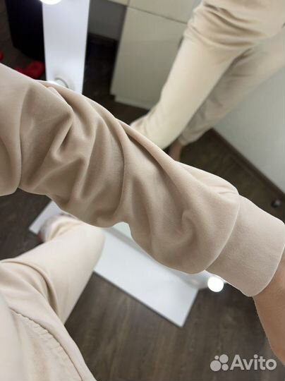 Бархатный костюм И комбинезон новые