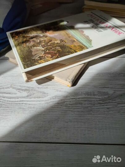 Русская кухня: традиции и обычаи. 1990 г