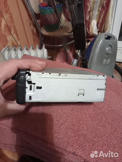 Магнитола автомобильная pioneer,касетная