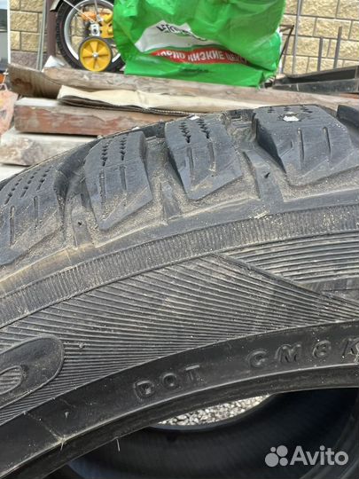 Toyo Observe Ice-Freezer 205/55 R16