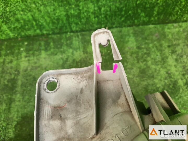 Фара передняя левая toyota crown majesta