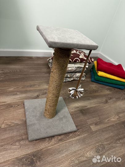 Домик для кошки с когтеточкой бу