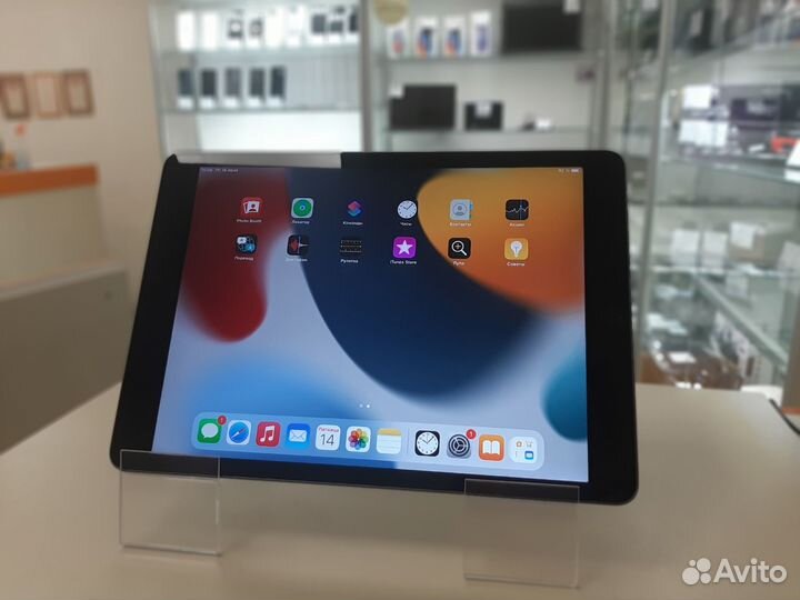 Планшет Apple iPad 9 64Gb Wi-Fi(2021) A2602 (Дбр)