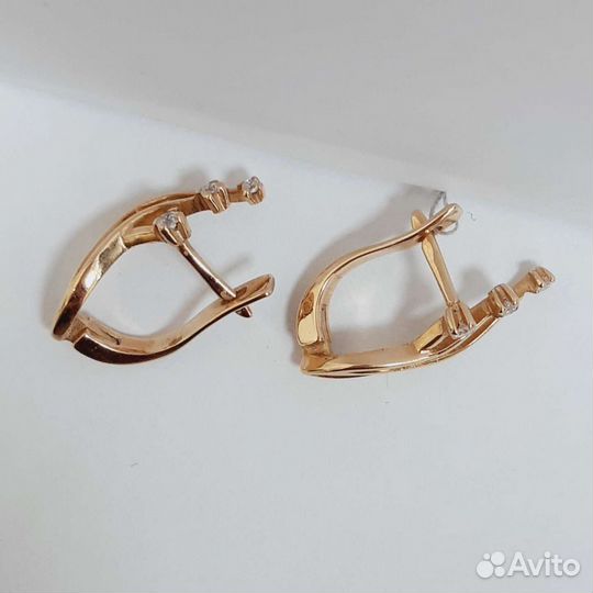Золотые серьги с фианитами