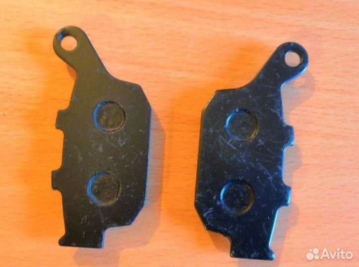 Зад.тормозные колодки на honda CBR250 CBR400 CB400