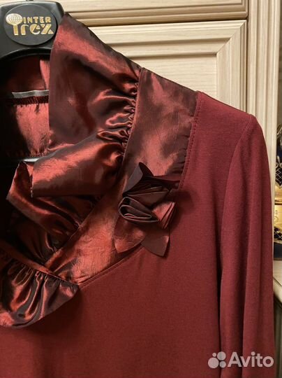 Блуза жен 48 50. Вискоза 95