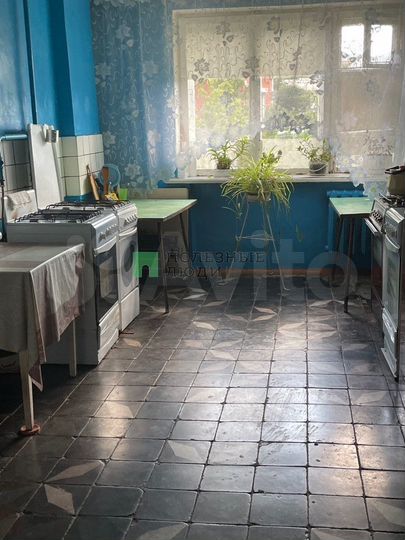 Комната 17 м² в > 9-к., 4/5 эт.