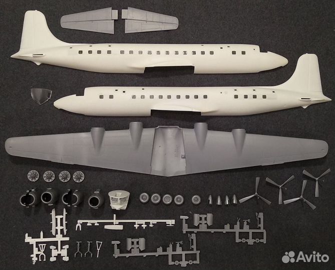 Модель Douglas DC-6B Super Cloudmaster 1/72 Heller