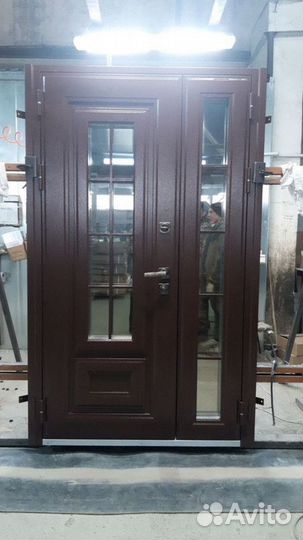 Двери входные новые