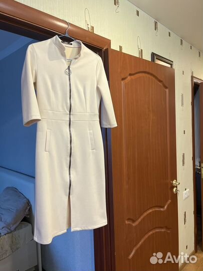 Платье женское 44