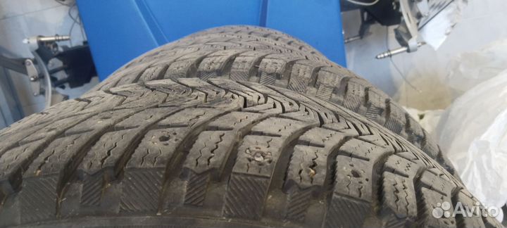 Michelin X-Ice North 3 195/60 R16