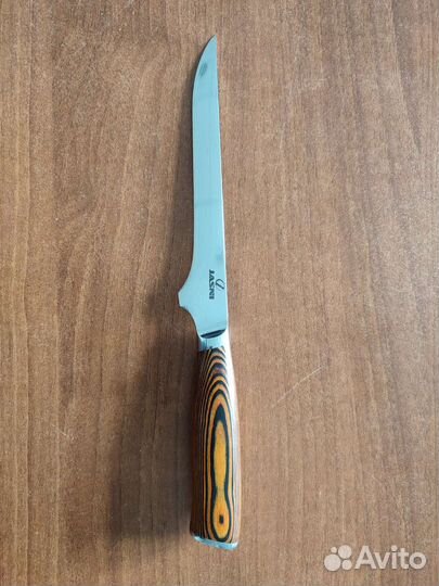 Нож из дамасской стали