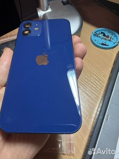 Корпус треснутый iPhone 12