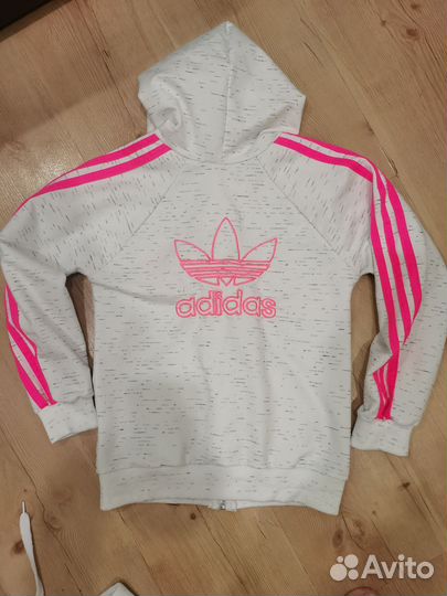 Спортивный костюм Adidas 146-152