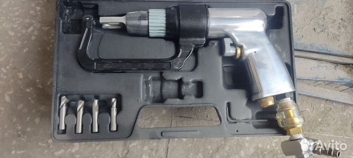 Пневмо дрель для высверливания кузовных точек