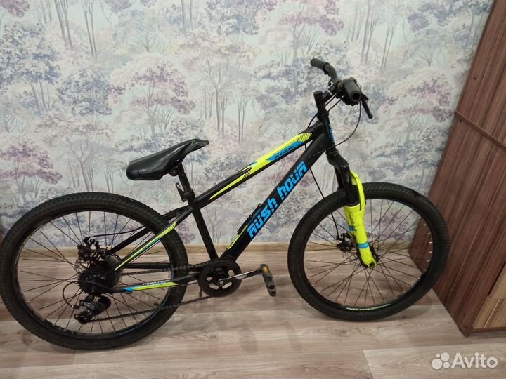 Продам велосипед подростковый