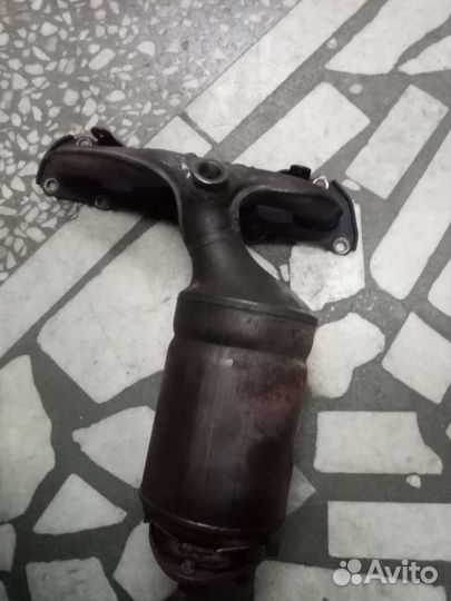 Выпускной коллектор на volkswagen Polo