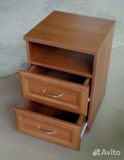 Тумба прикроватная 
