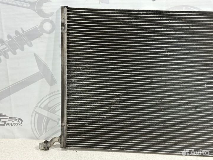 Радиатор низких температур Mercedes-Benz C W205