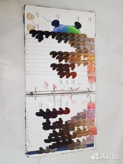 Палитры красок для волос, много