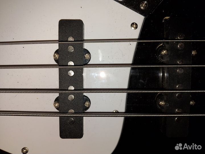 Бас гитара обмен