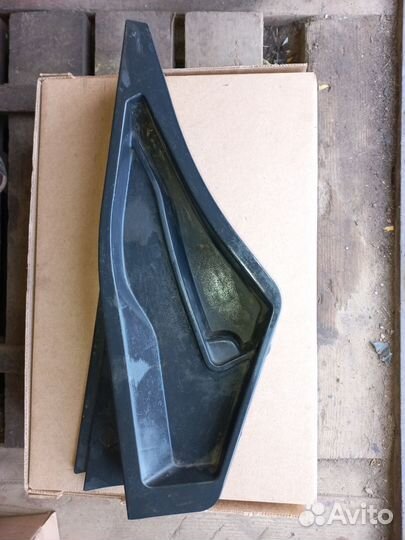 Крышка домкрата на Тойота королла 150 кузов