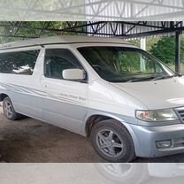 Mazda Bongo Friendee 2.5 AT, 2000, 194 000 км, с пробегом, цена 850 000 руб.