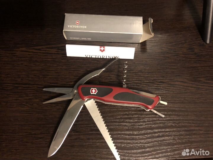 Нож перочинный rangergrip 71 victorinox