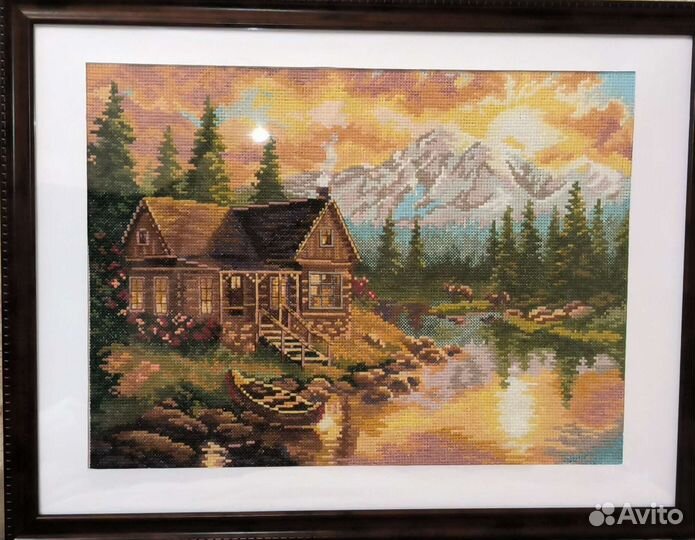 Вышитая крестиком картина Вечер в горах