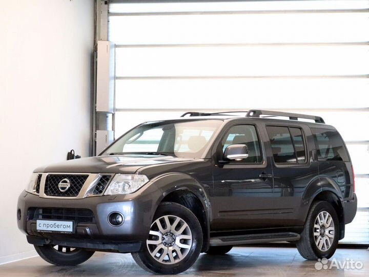 Nissan Pathfinder 2.5 AT, 2014, 174 750 км