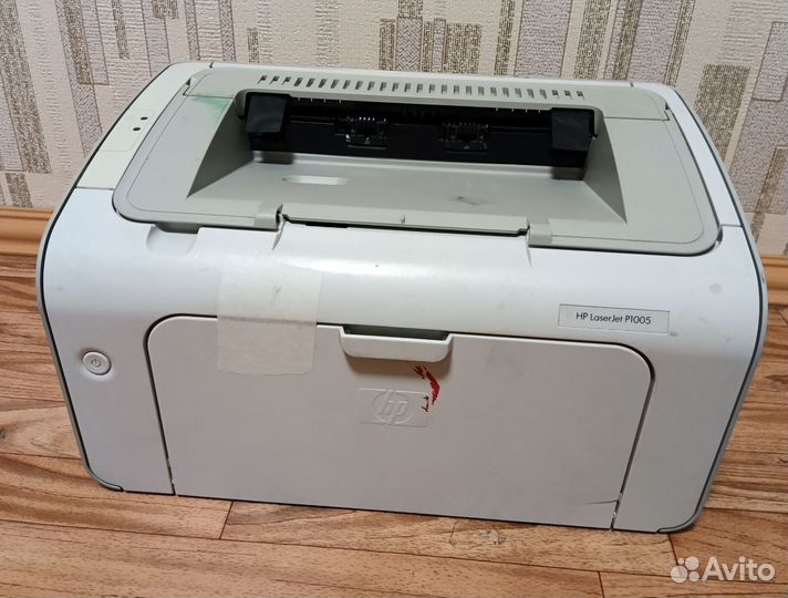 Принтер HP LaserJet P1005