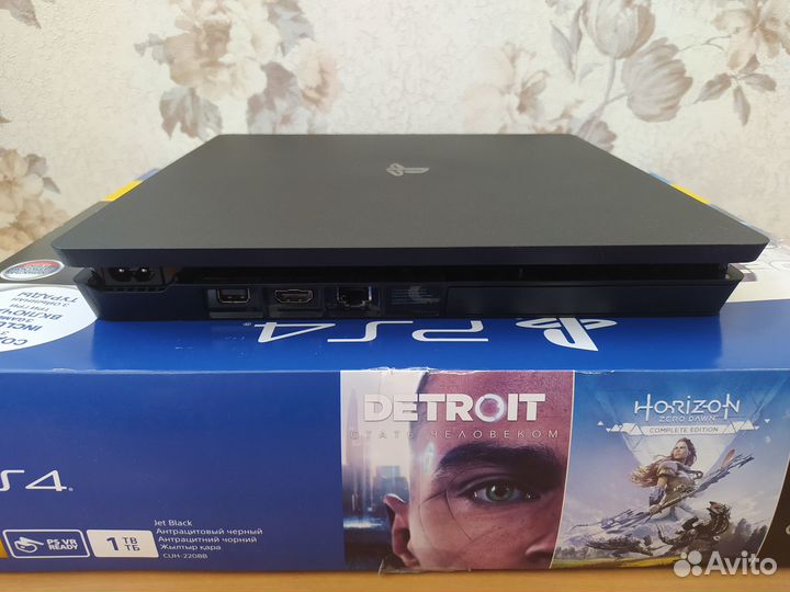Гарантия/ Sony PlayStation 4 Slim 1Tb (CUH-2218B)