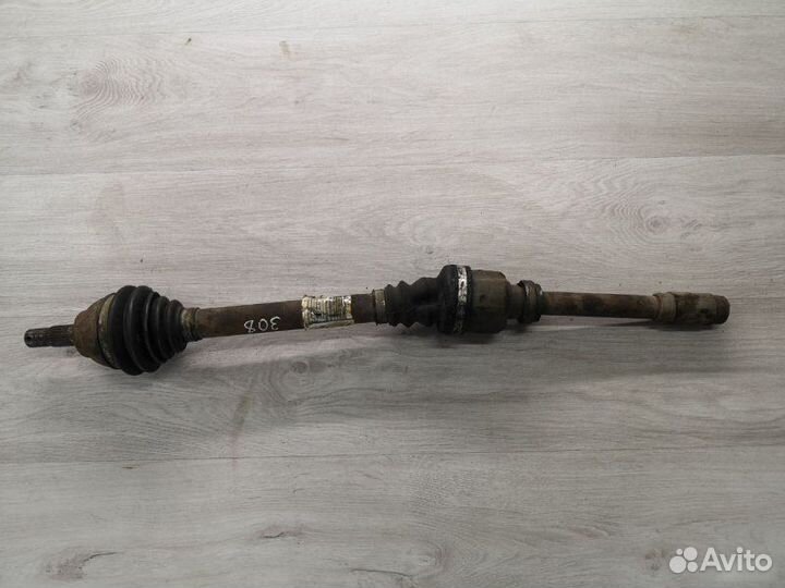 Привод правый Peugeot 308 EP6