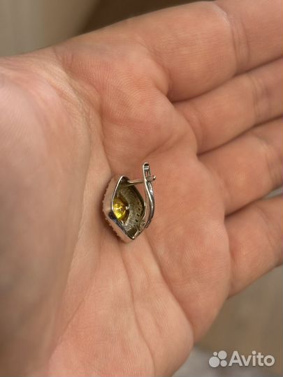 Серебряный комплект кольцо и серьги