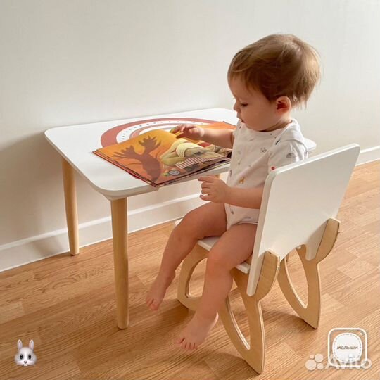 Детский стол и стульчик новые