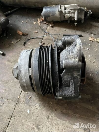 Iveco daily помпа б.у на 3.0л
